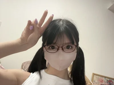 -momopai- webcam livesex profile in average cams