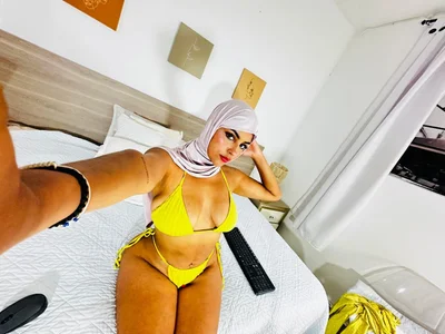 Lea_nahid webcam livesex profile in woman cams