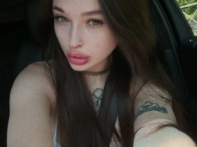 stripchat Arya_Black